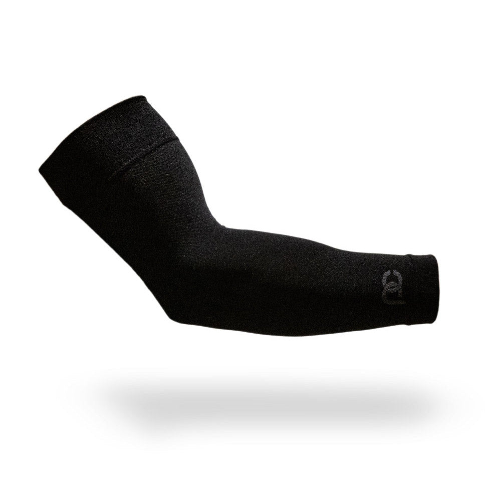 03102022_Compression_Arm_Sleeves_Black_1.jpg