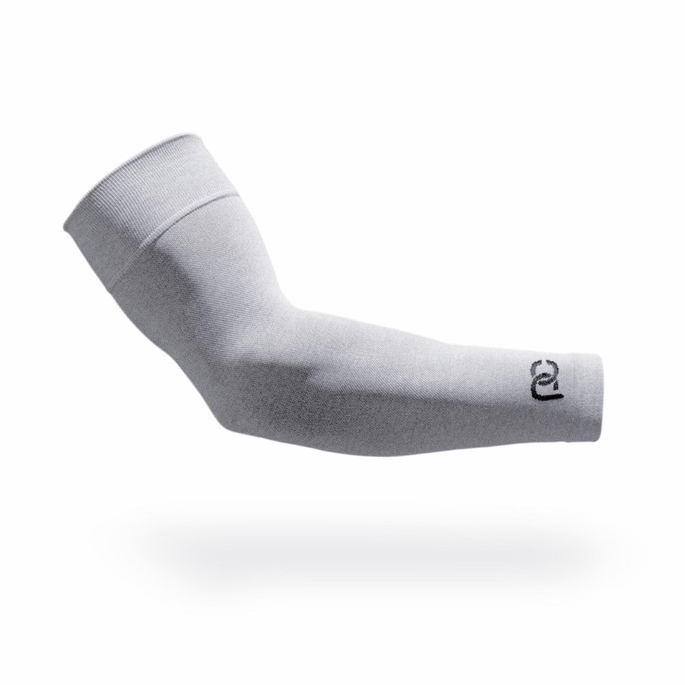 03102022_Compression_Arm_Sleeves_Grey_1.jpg
