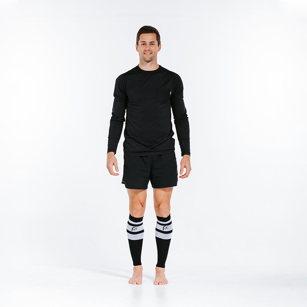 03102022_Graduated_Compression_Calf_Sleeves_Black_Classic_Stripe_2.jpg