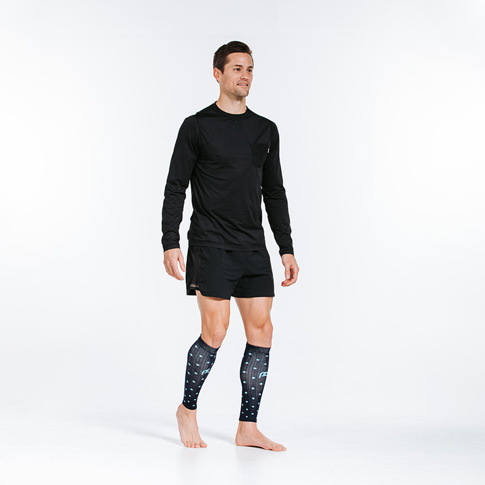 03102022_Graduated_Compression_Calf_Sleeves_Navy_Dots_2.jpg