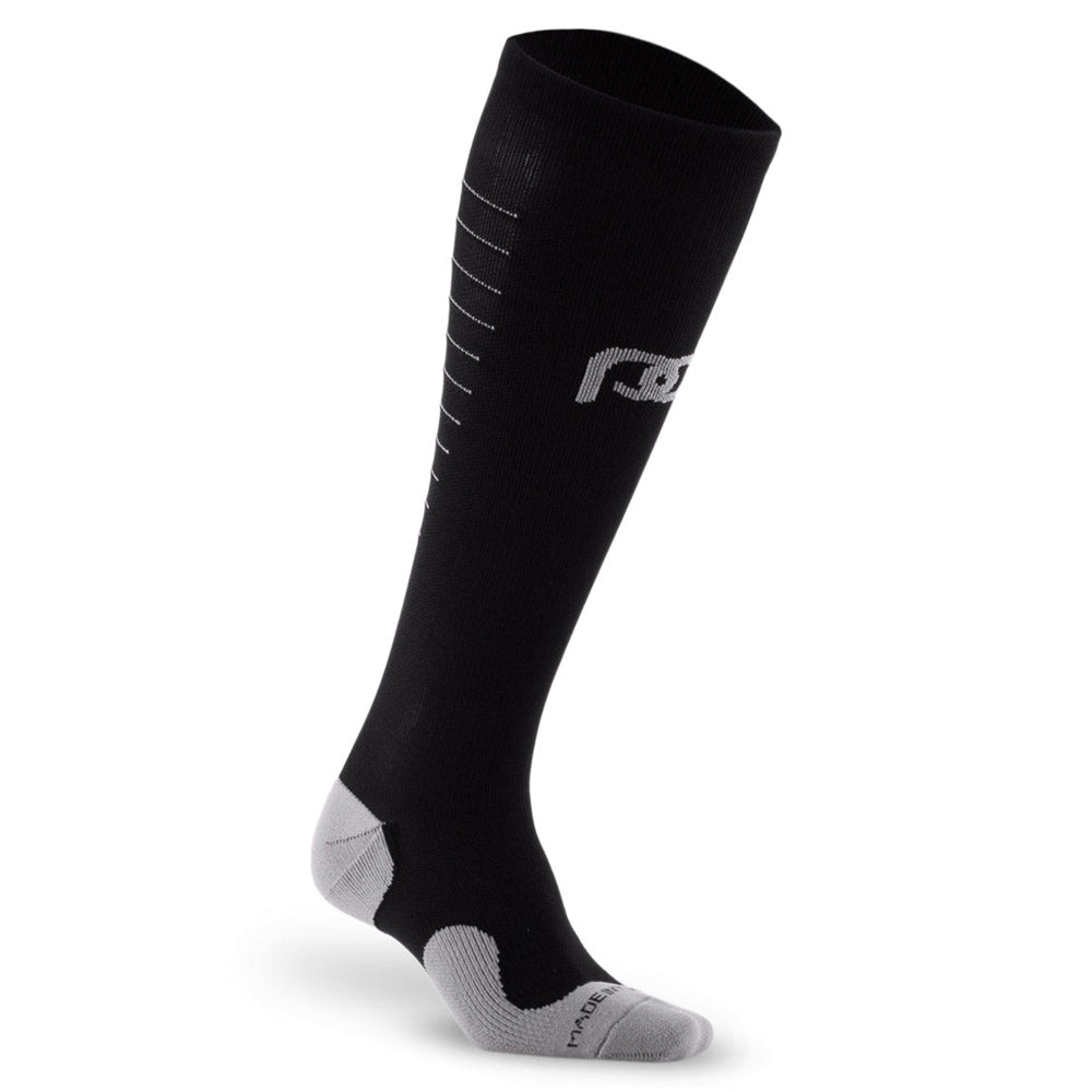 03102022_Knee-High_Compression_Socks_Marathon_Elite_Black_1.jpg