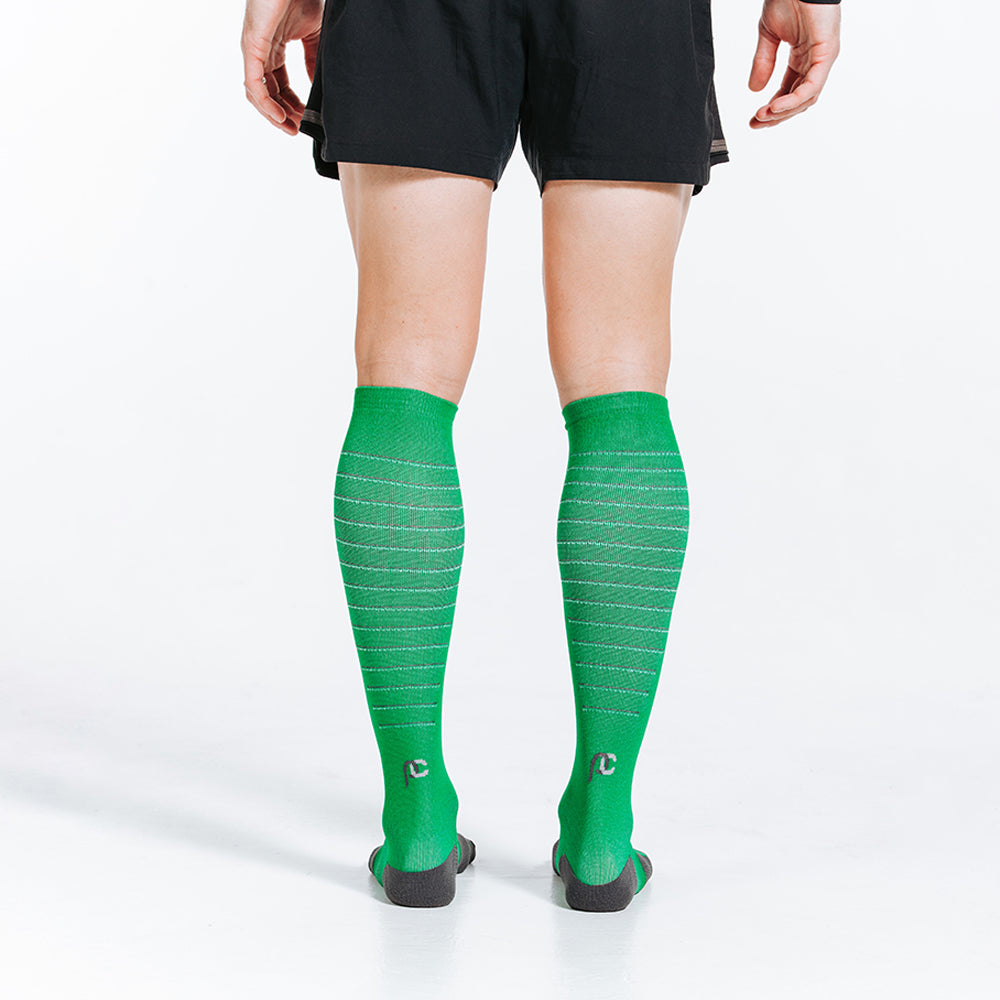 Elite, Kelly Green