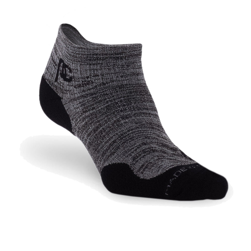 03102022_Low_Compression_Socks_Trainer_Low_Heather_Grey_1.jpg