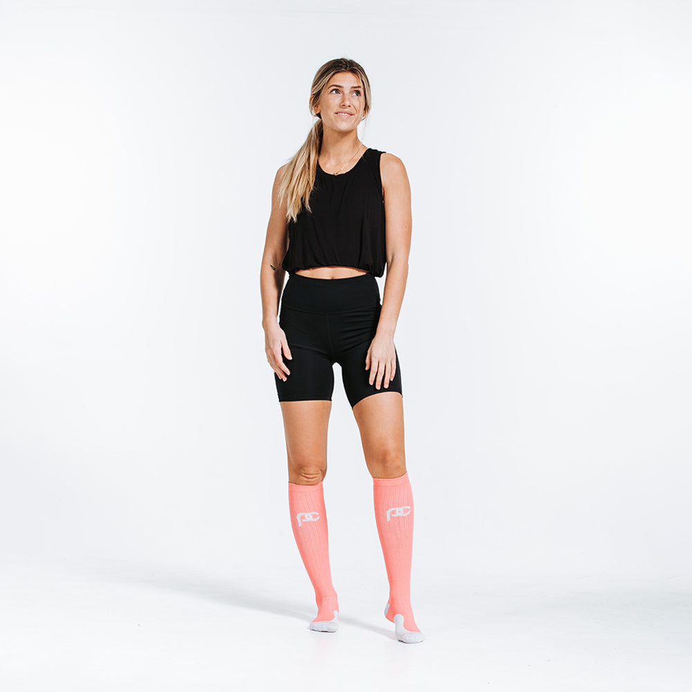 03122022-Knee-High-Compression-Socks-Marathon-Just-Peachy-2.jpg