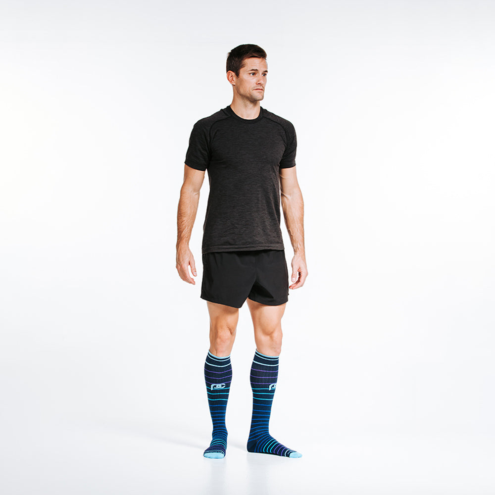 03122022-Knee-High-Compression-Socks-Marathon-Navy-Blue-Lines-2.jpg