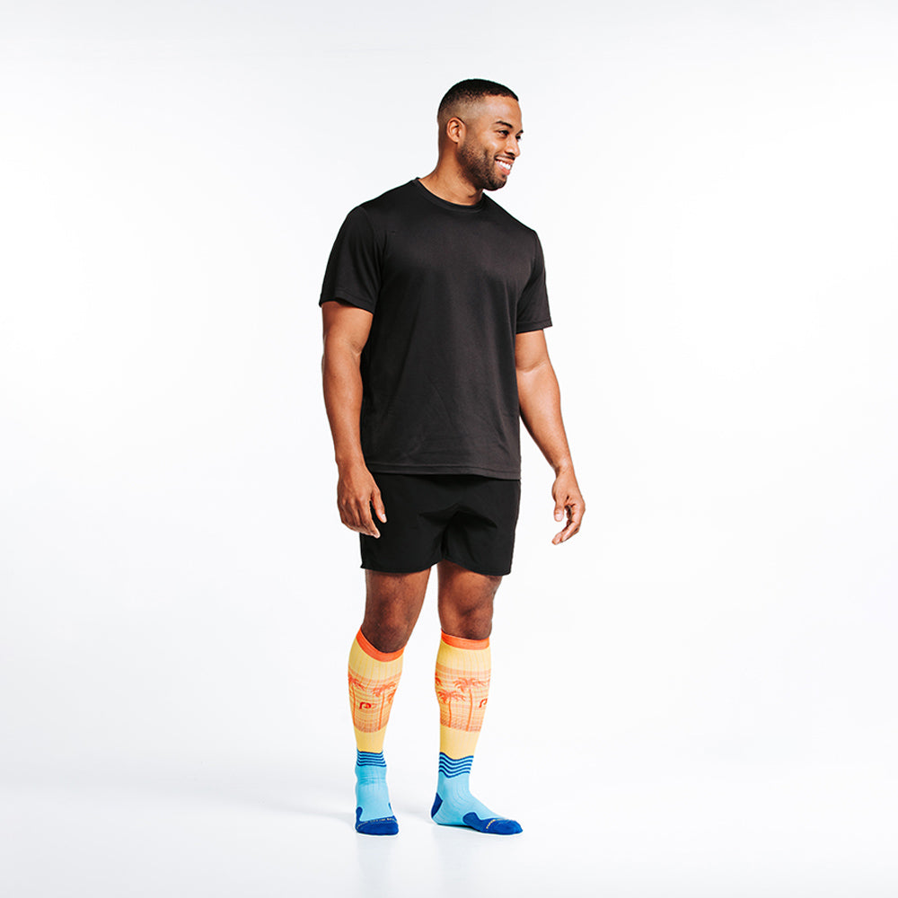 03122022-Knee-High-Compression-Socks-Marathon-San-Diego-4.jpg