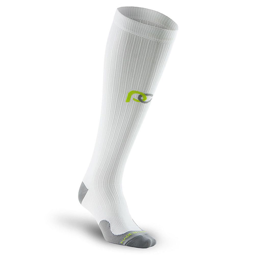 03122022-Knee-High-Compression-Socks-Marathon-White-1.jpg